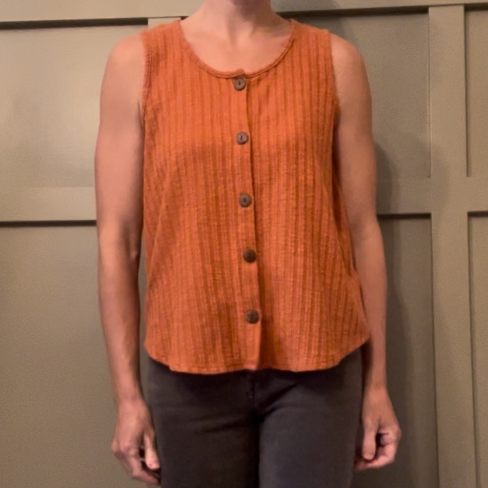 W5 Ribbed Button Front Sleeveless Blouse Tank Top Orange Size Small